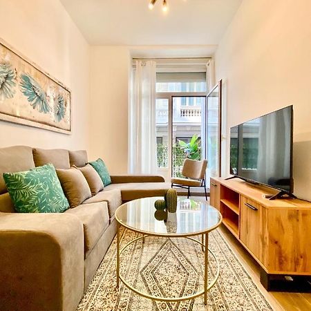 Charming Gran Via Madrid Apartment Bagian luar foto