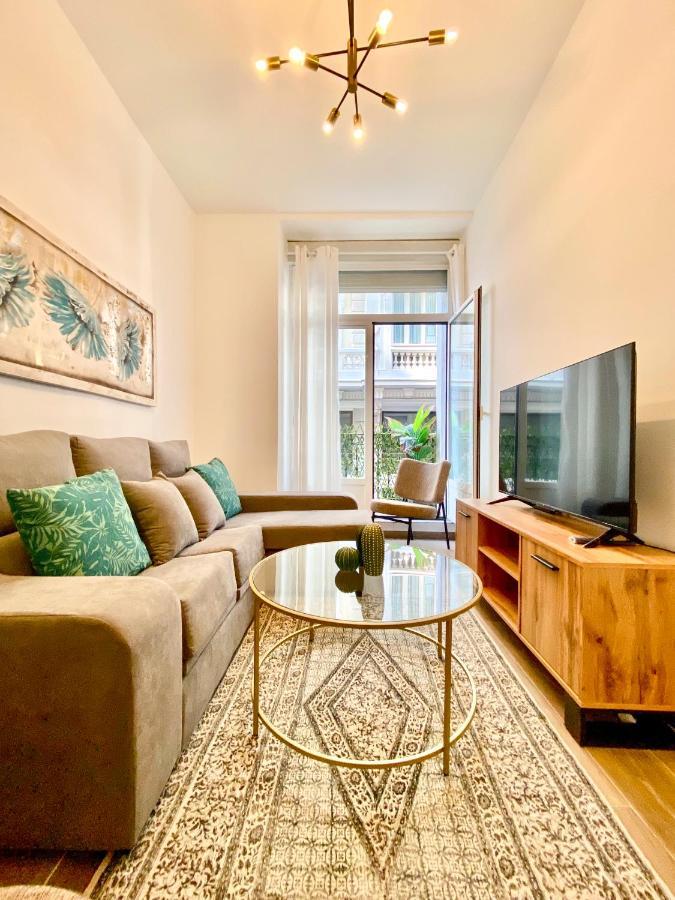 Charming Gran Via Madrid Apartment Bagian luar foto