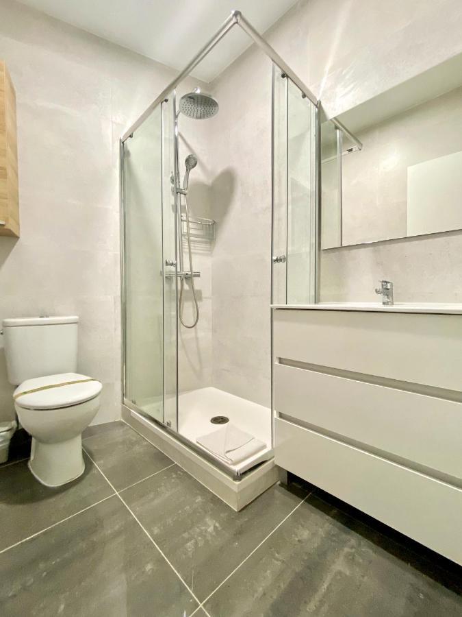 Charming Gran Via Madrid Apartment Bagian luar foto